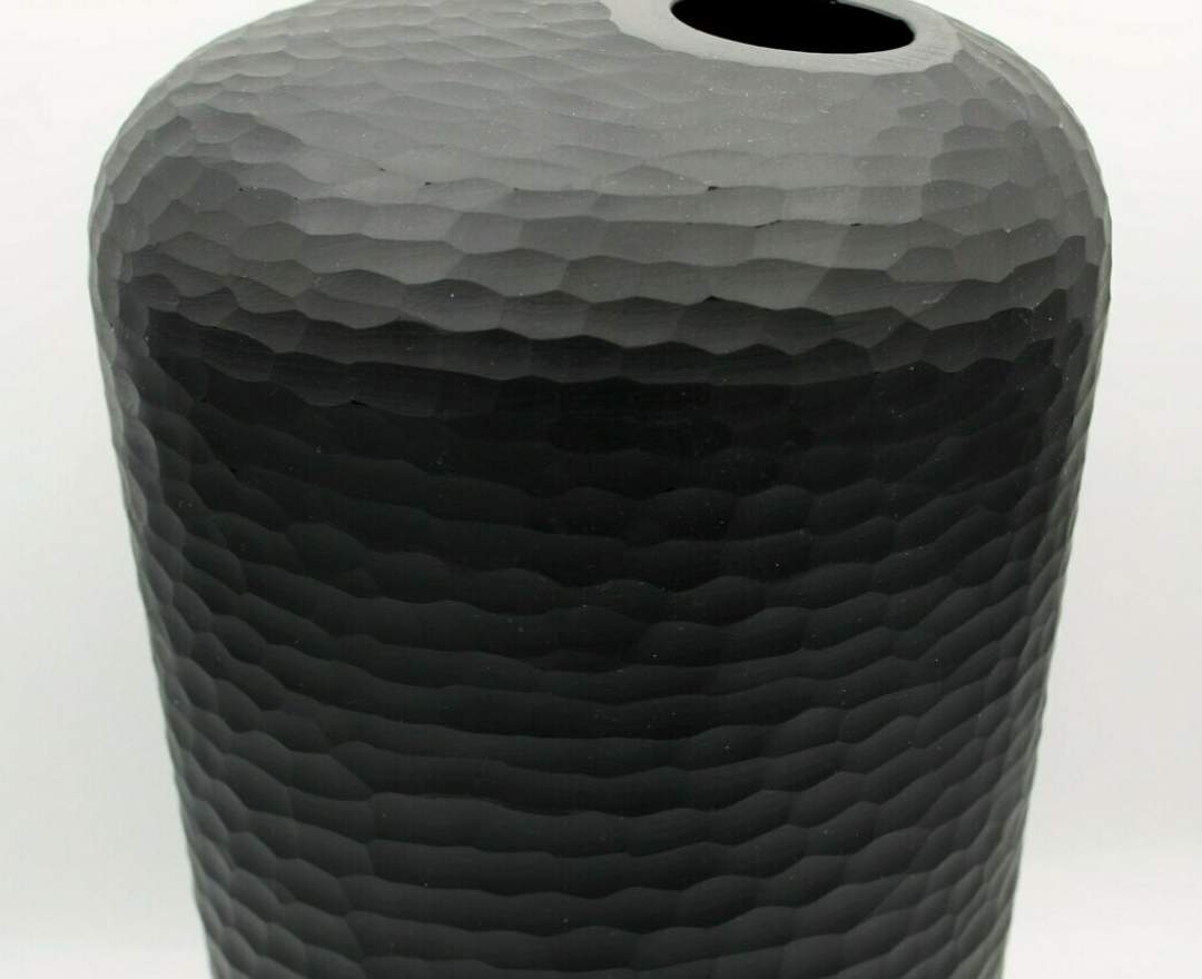 1st Tannendiele Carved glass vase, schwarz, groß