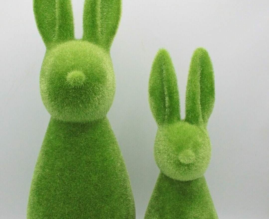 1st Tannendiele - Großer grüner Osterhase (30 cm)