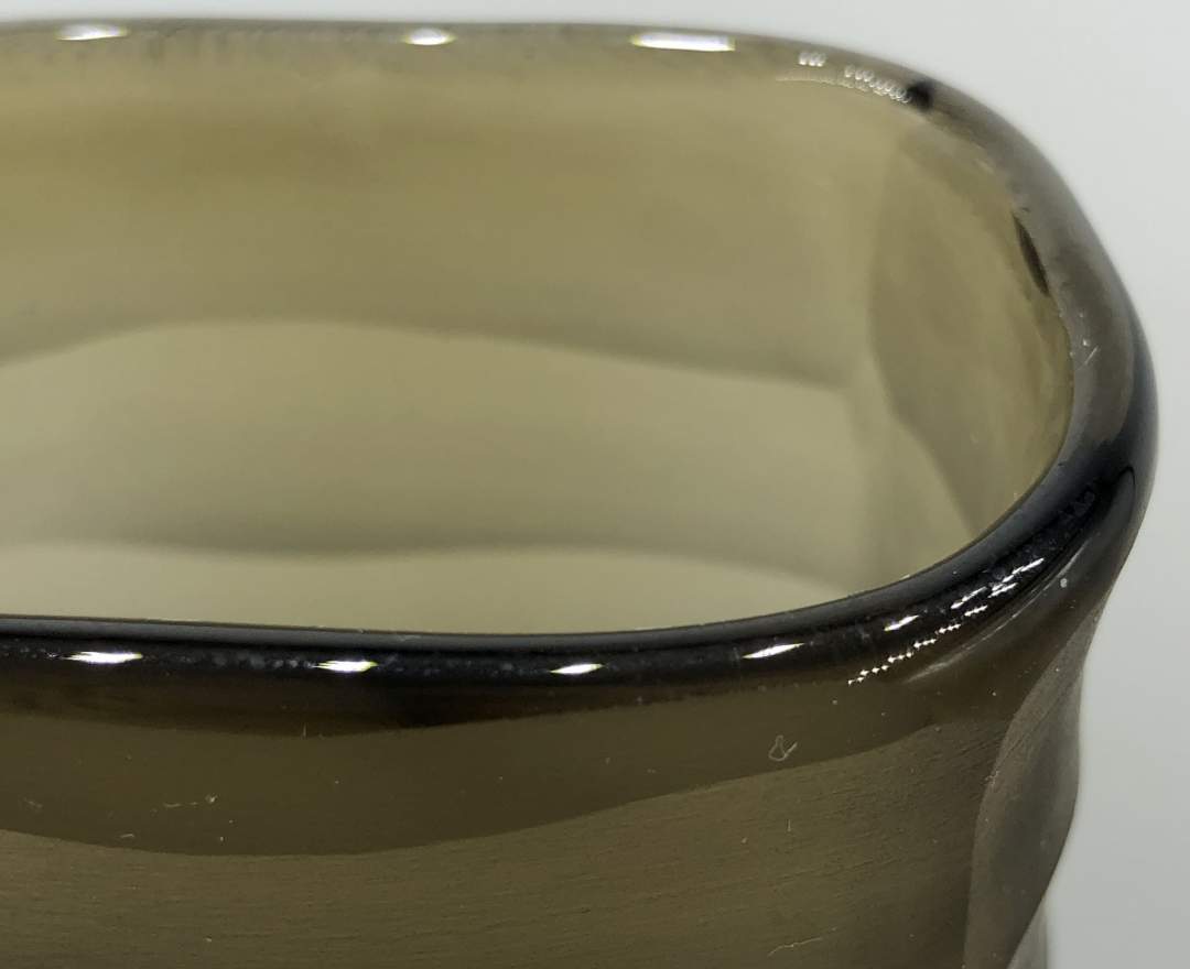 1st Tannendiele - Carved rectangular glass vase, milk chocolate, XL