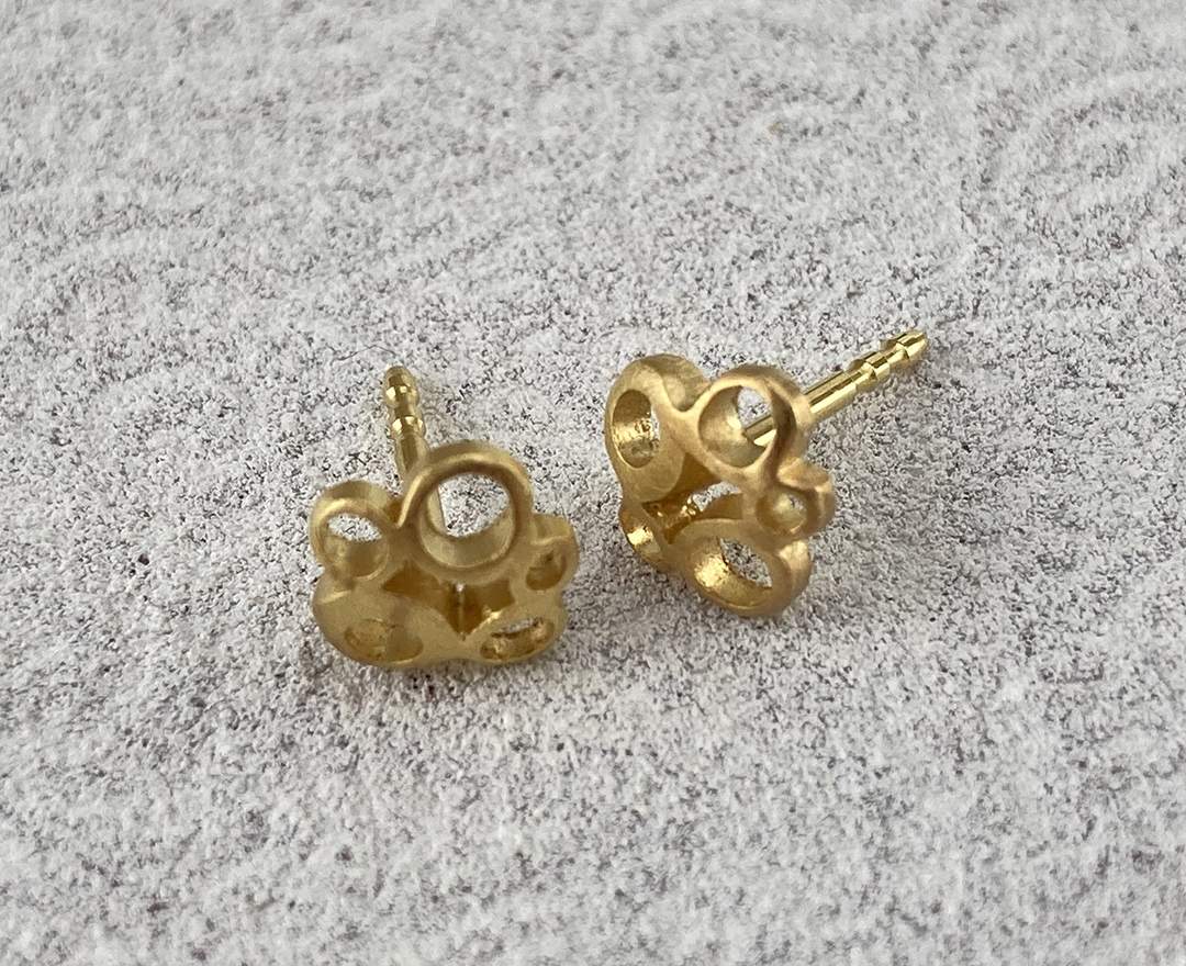 Goldschmiede im Hof Kringelohrstecker XXS Gold Goldschmiede im Hof Kringelohrstecker XXS Gold