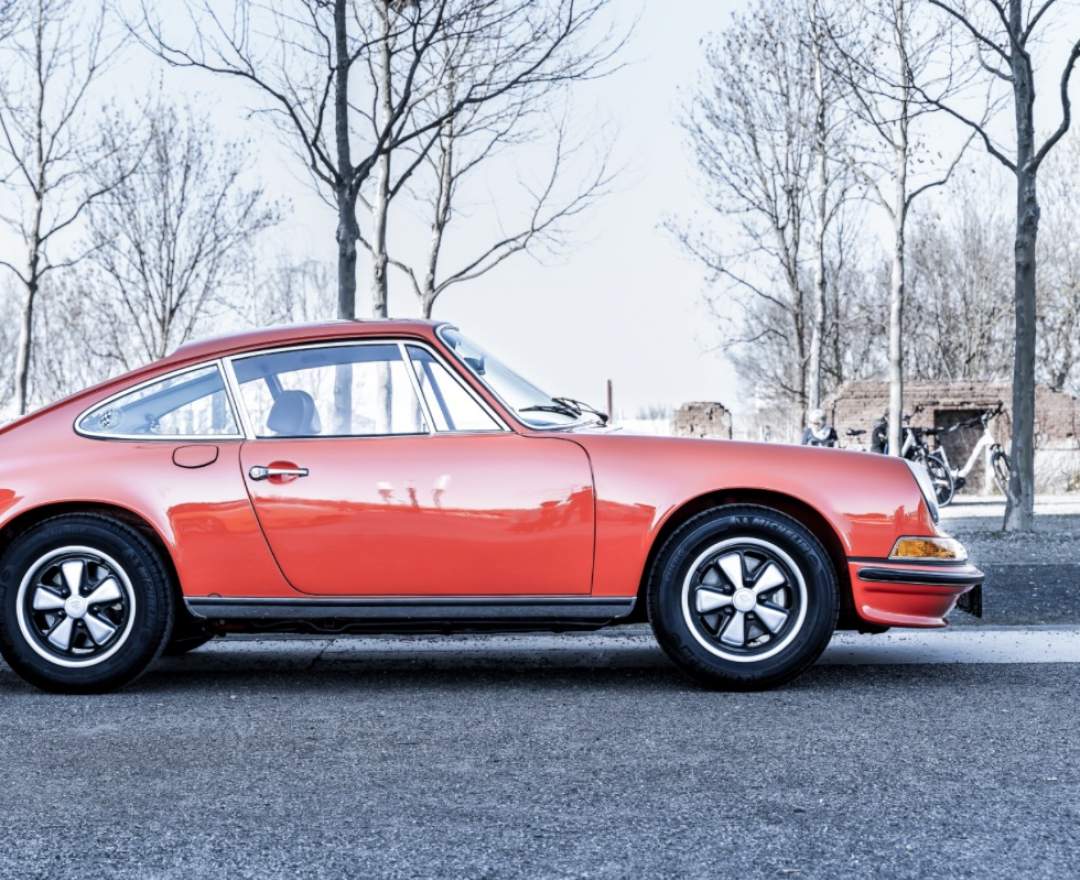 Porsche 911 - Porsche 911 2.4 S Coupe´ Ölklappe