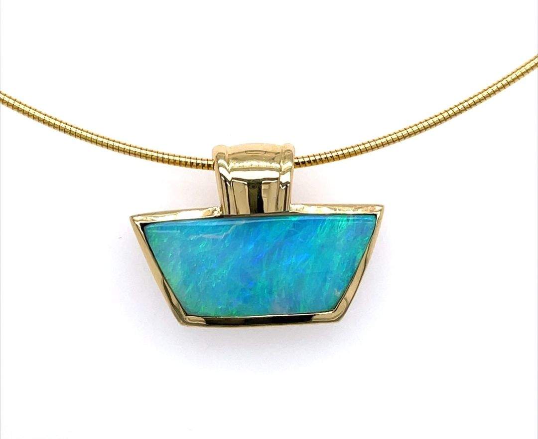Goldschmiede Sabine Pluyter Anhänger 750 Gold mit Boulderopal 6,5ct Goldschmiede Sabine Pluyter Anhänger 750 Gold mit Boulderopal 6,5ct