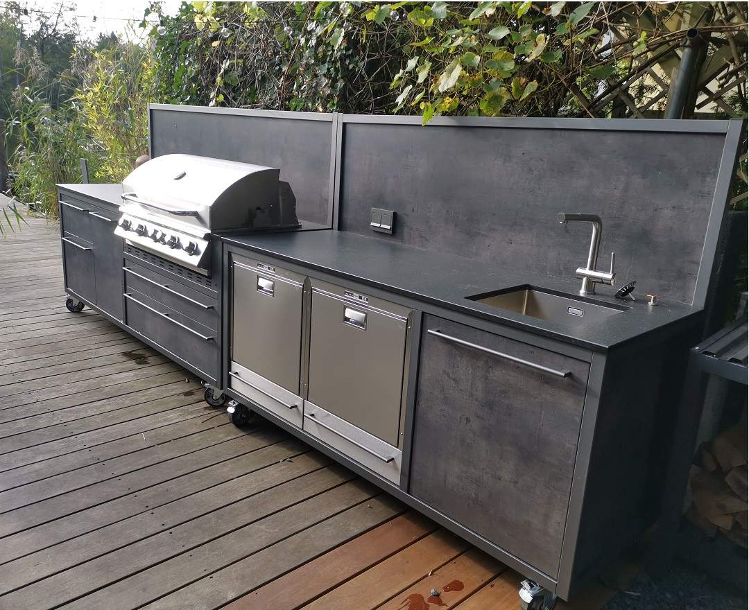 MM Outdoorküchen Dunkle Edition - individuell gestaltet nach deinen Vorstellungen MM Outdoorküchen Dunkle Edition - individuell gestaltet nach deinen Vorstellungen