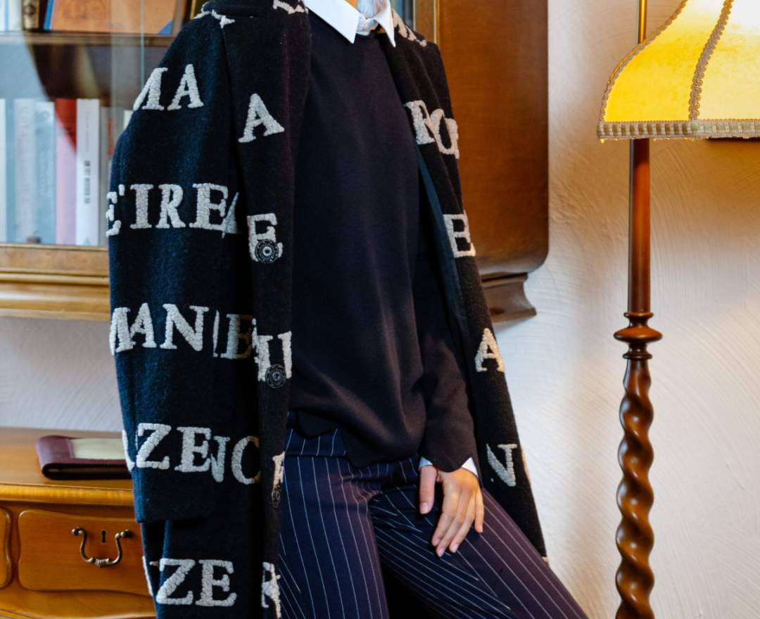 Maiden Lane MAIDEN LANE- Maximantel MARIANN Dunkelblau Maiden Lane MAIDEN LANE- Maximantel MARIANN Dunkelblau