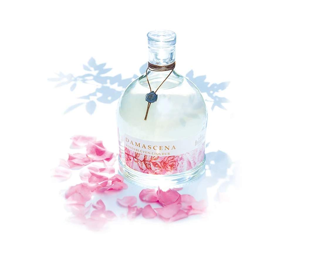 Dwersteg Destillerie DAMASCENA – Rosenblüten – Liqueur Dwersteg Destillerie DAMASCENA – Rosenblüten – Liqueur