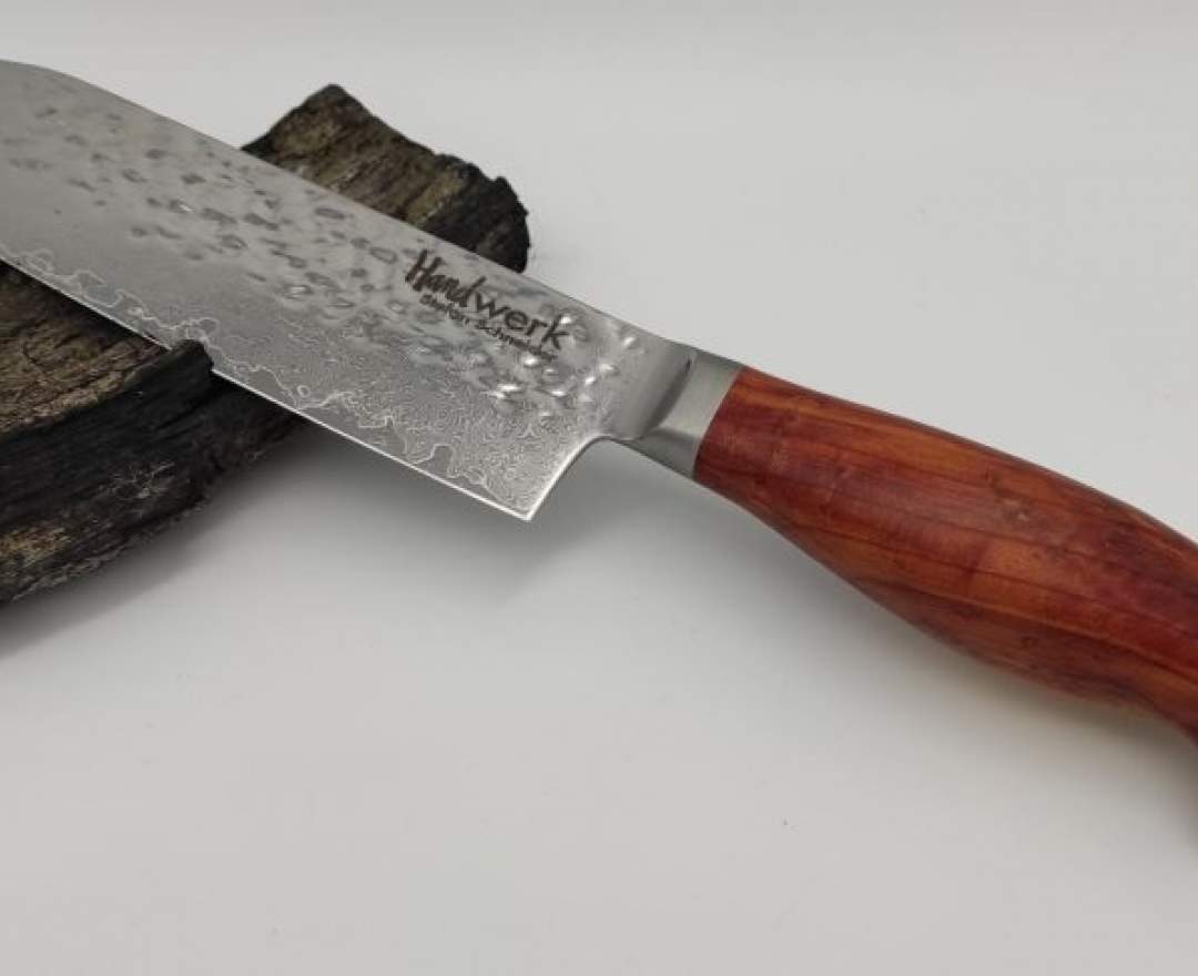 Tischlerei Stefan Schneider - Santoku, Japanisches Kochmesser / Drei Tugenden: Fisch, Fleisch & Gemüse