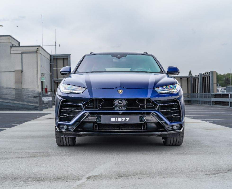 Lamborghini - Lamborghini Urus Blau Blu Astraeus Matt