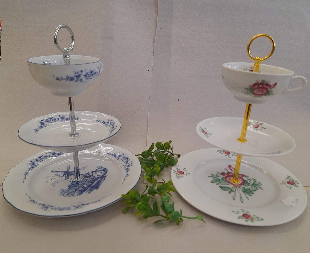 Ostfriesische Rose Etagere passend zu Teeservice Ostfriesische Rose, Windmühle oder mit Ostfriesland Wappen Ostfriesische Rose Etagere passend zu Teeservice Ostfriesische Rose, Windmühle oder mit Ostfriesland Wappen
