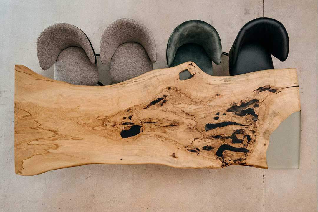 wohnsektion Baumscheiben Tischplatte aus Esche 283 x 108cm