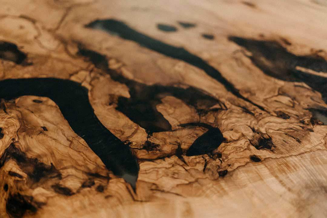 wohnsektion - Baumscheiben Tischplatte aus Esche 283 x 108cm