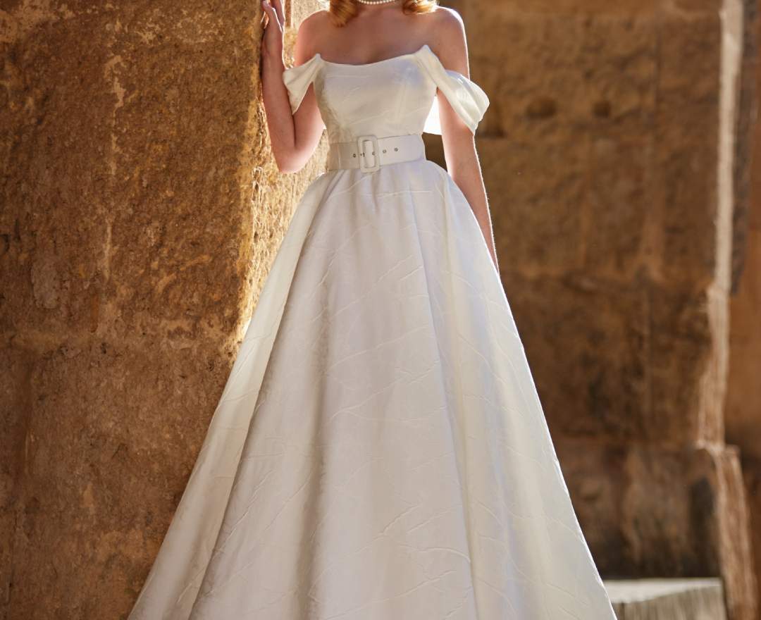  Brautkleid