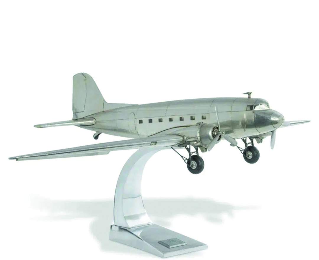 Dakota DC-3 Plane Models