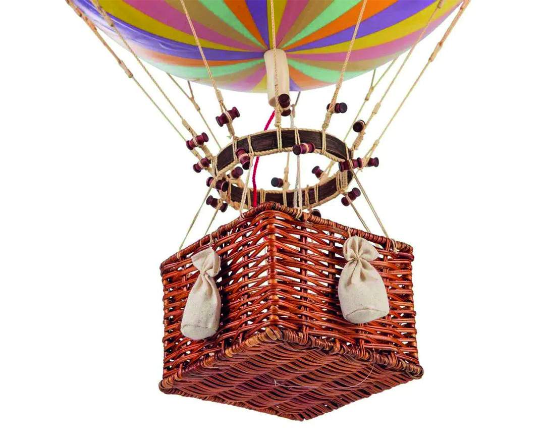 Authentic Models - Balloon TRAVELS LIGHT