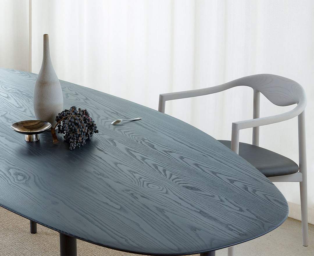 Jari Dining Table