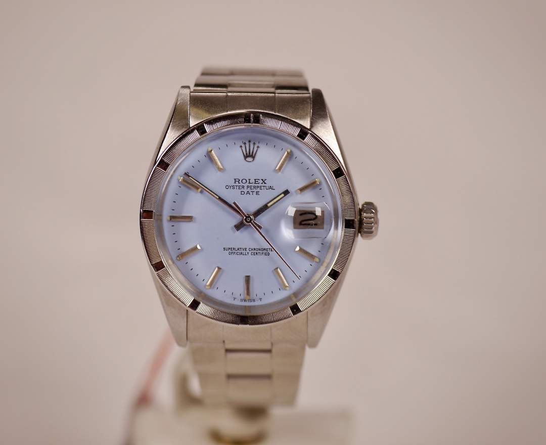 Rolex Rolex Oyster Perpetual Date 1501 Baby Blue 34mm 1975 inkl. Box