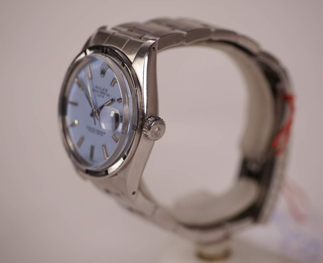 Rolex Oyster Perpetual Date 1501 Baby Blue 34mm 1975 inkl. Box