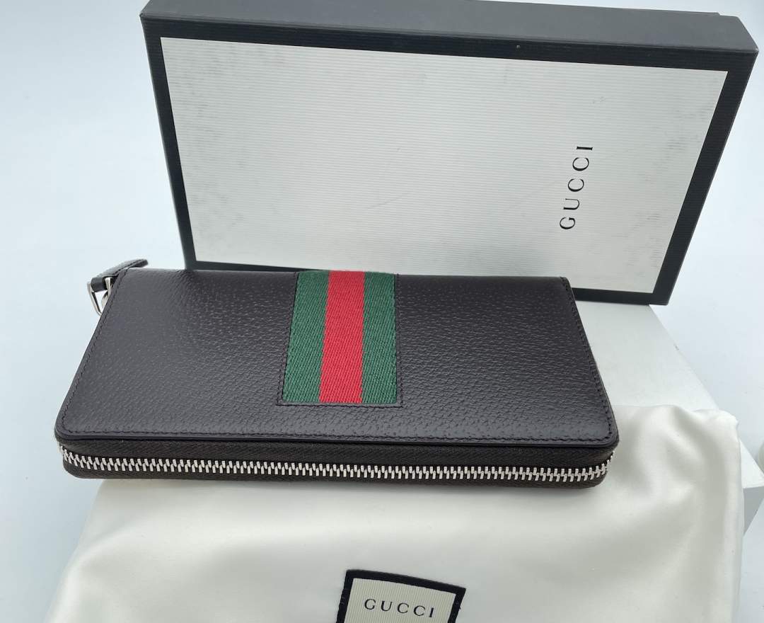 Gucci Gucci Sylvie Leder Portemonnaie Schwarz