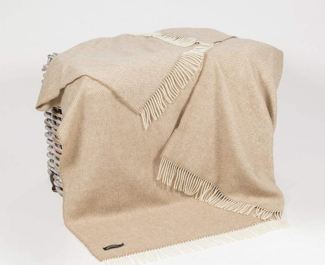 John Hanly - Decke Cashmere Throw Herringbone - Beige