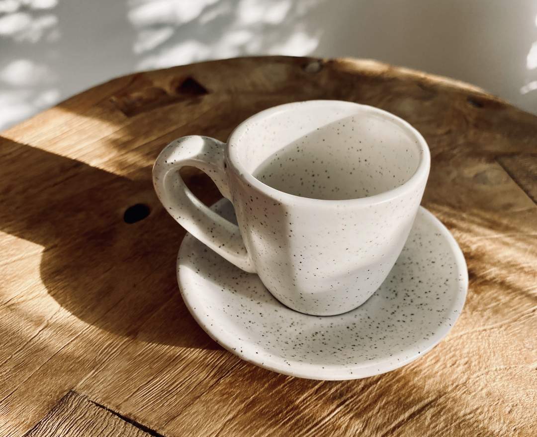 Broste Copenhagen - Espressotasse 'Nordic Vanilla' mit Untertasse