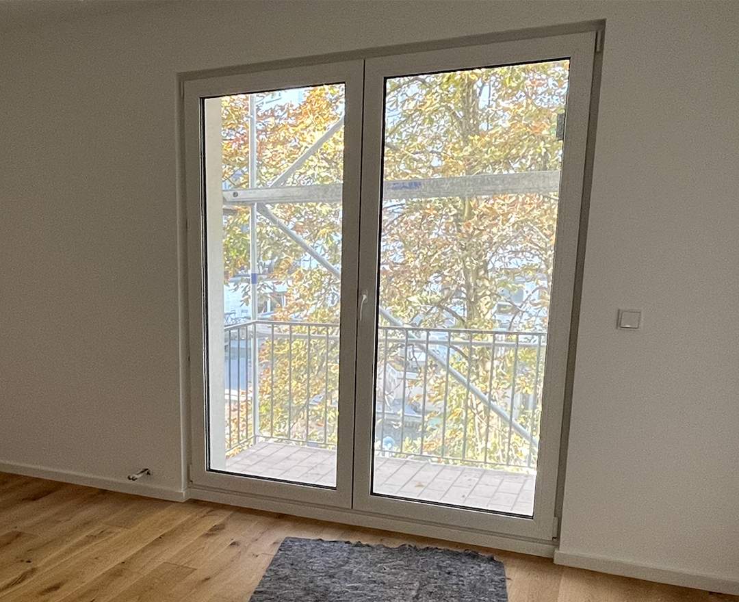 MATCHINGHOMES Immobilien - Kapitalanlage oder Eigennutzung: Vollständig renovierte 2-Zimmer-Wohnung am Barbarossaplatz Köln