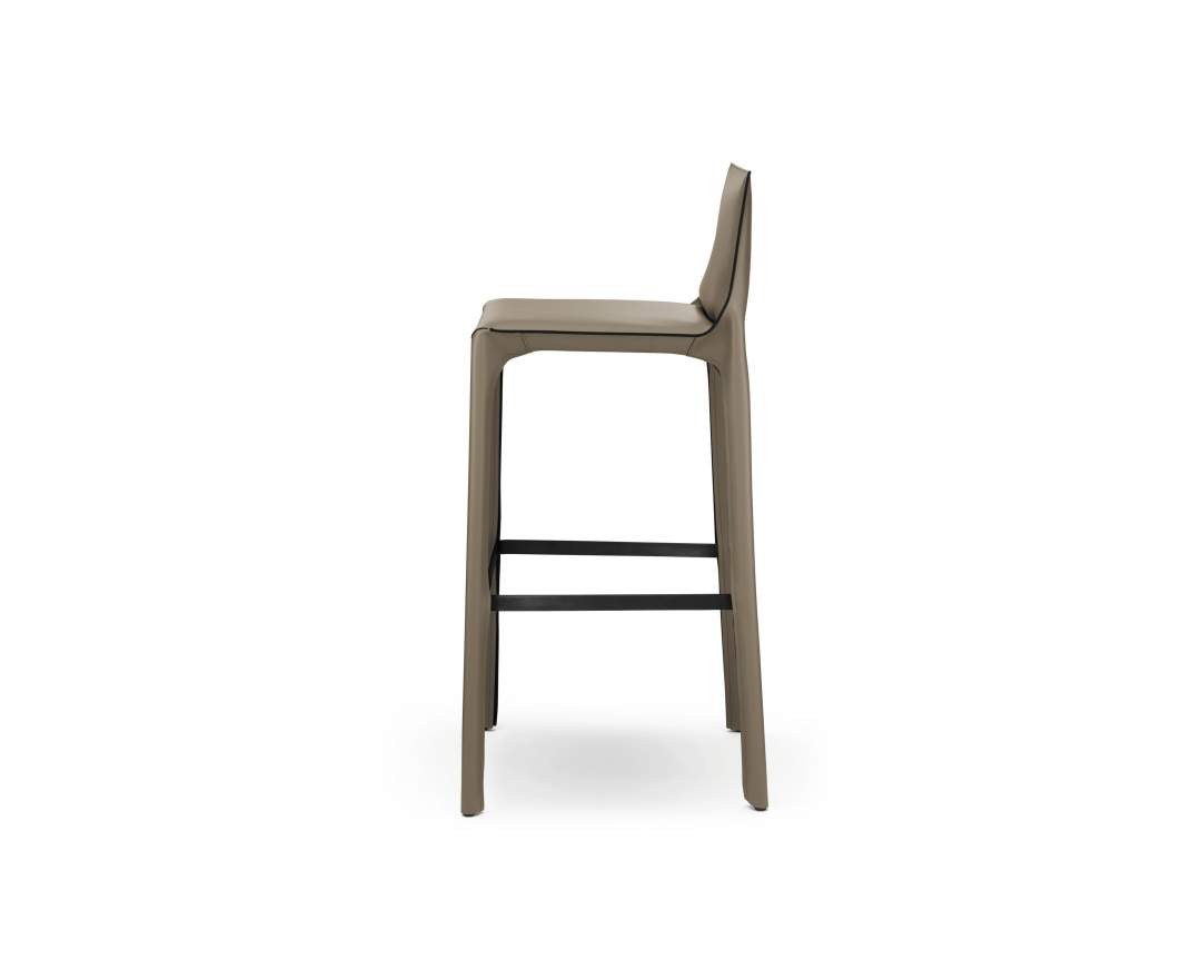 Saddle Chair. Barhocker