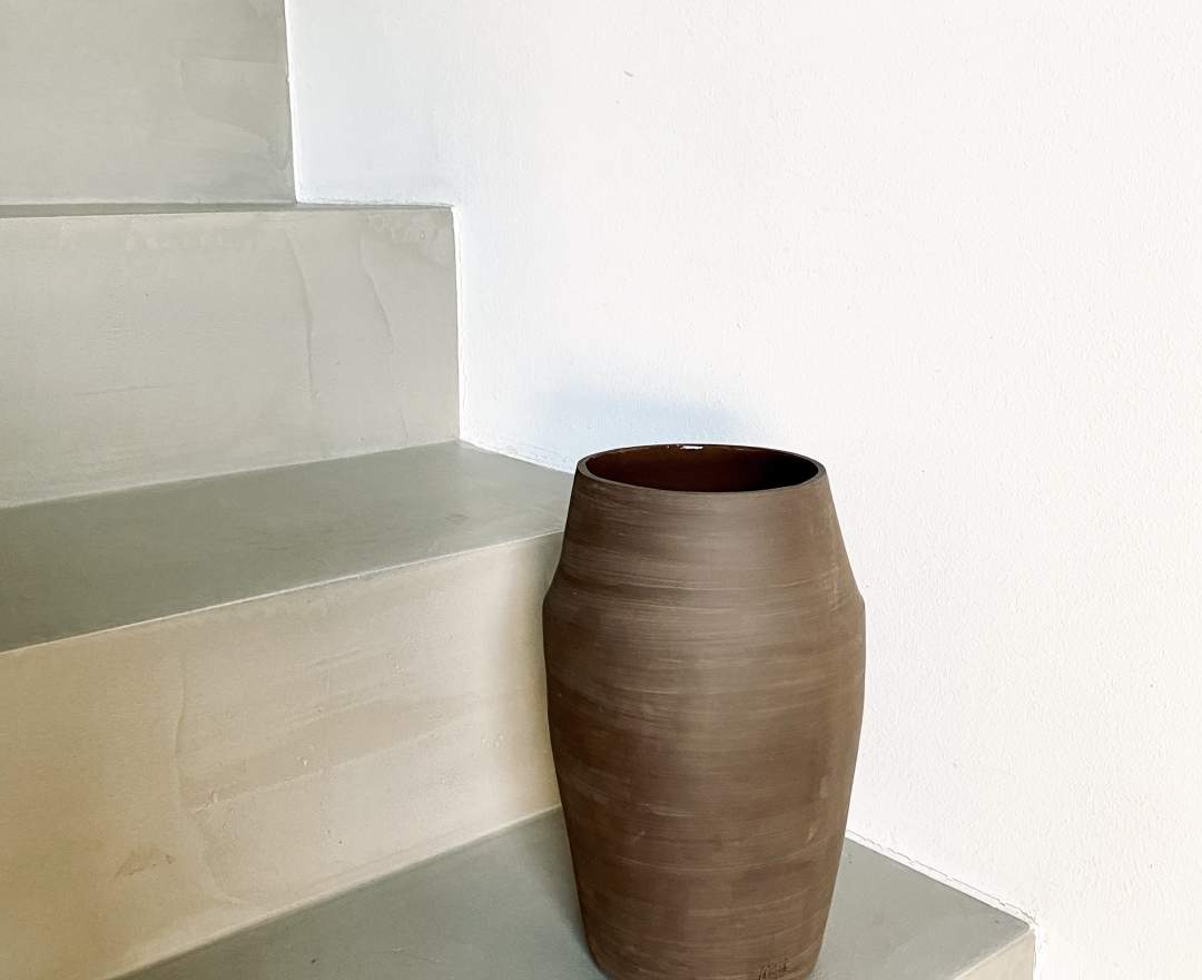Great Ceramics - Vase Chocolate Naked - Handmade in Amsterdam