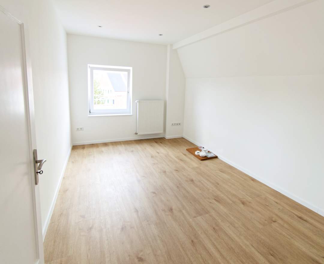 MaklerinMünster, Margherita Magri Immobilien - Mietobjekt: SANIERTE DG-WOHNUNG MIT STELLPLATZ AM SPIEKERHOF!