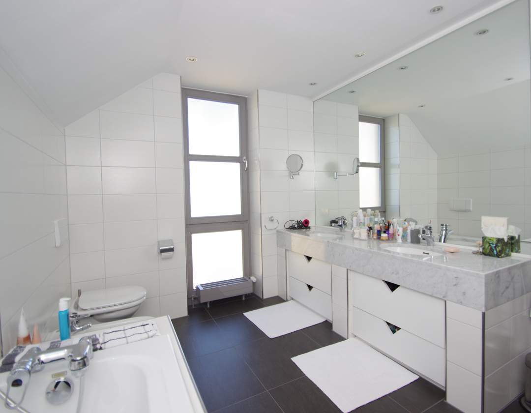 Immobilienkontor Friedla GmbH - Eine architektonische Perle