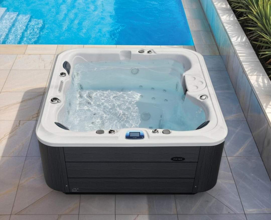 vivo spa® - WELUXIA 503 N - Outdoor Whirlpool