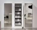 Kristalia - Kristalia BoxOne Footbox – Wandhängender Schuhschrank mit Spiegelfront Thumbnail