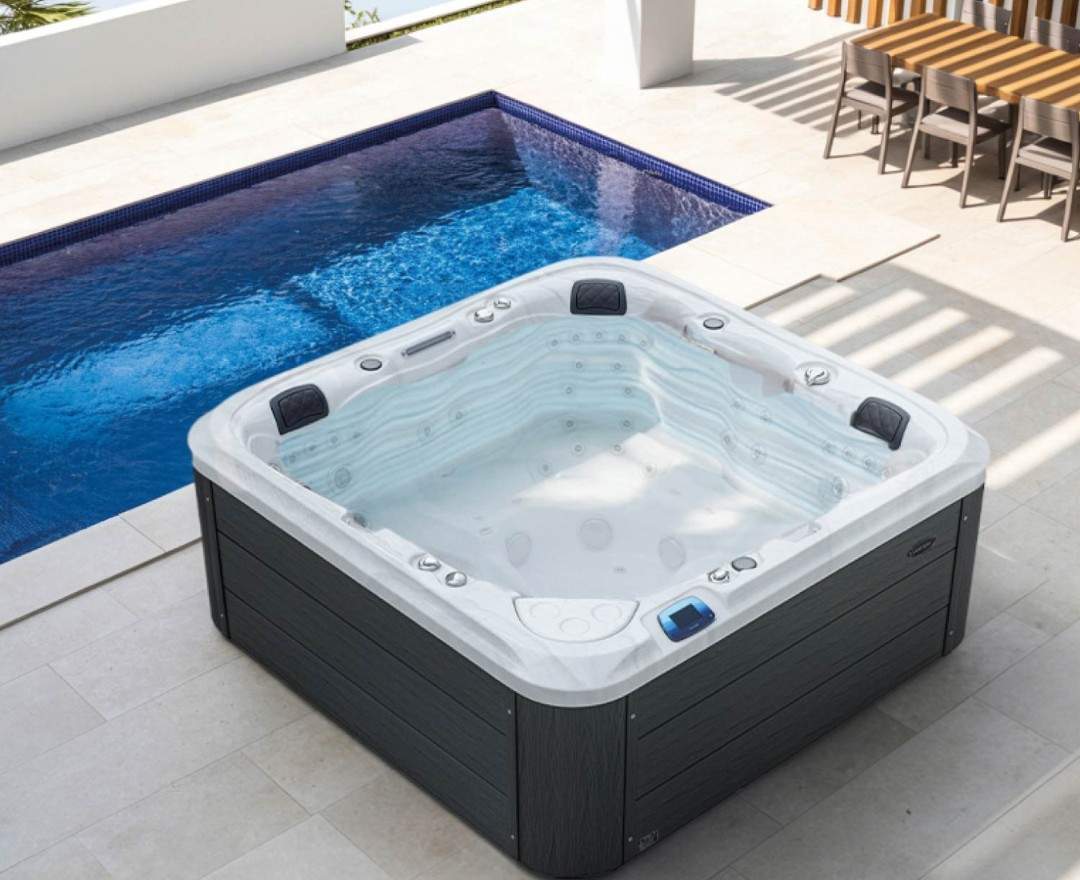 vivo spa® - WELUXIA 503 N - Outdoor Whirlpool