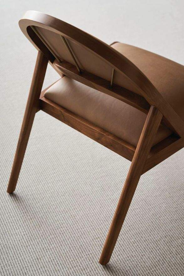 Caracole - Loungesessel / Designersessel  RHYTHM LOUNGE CHAIR