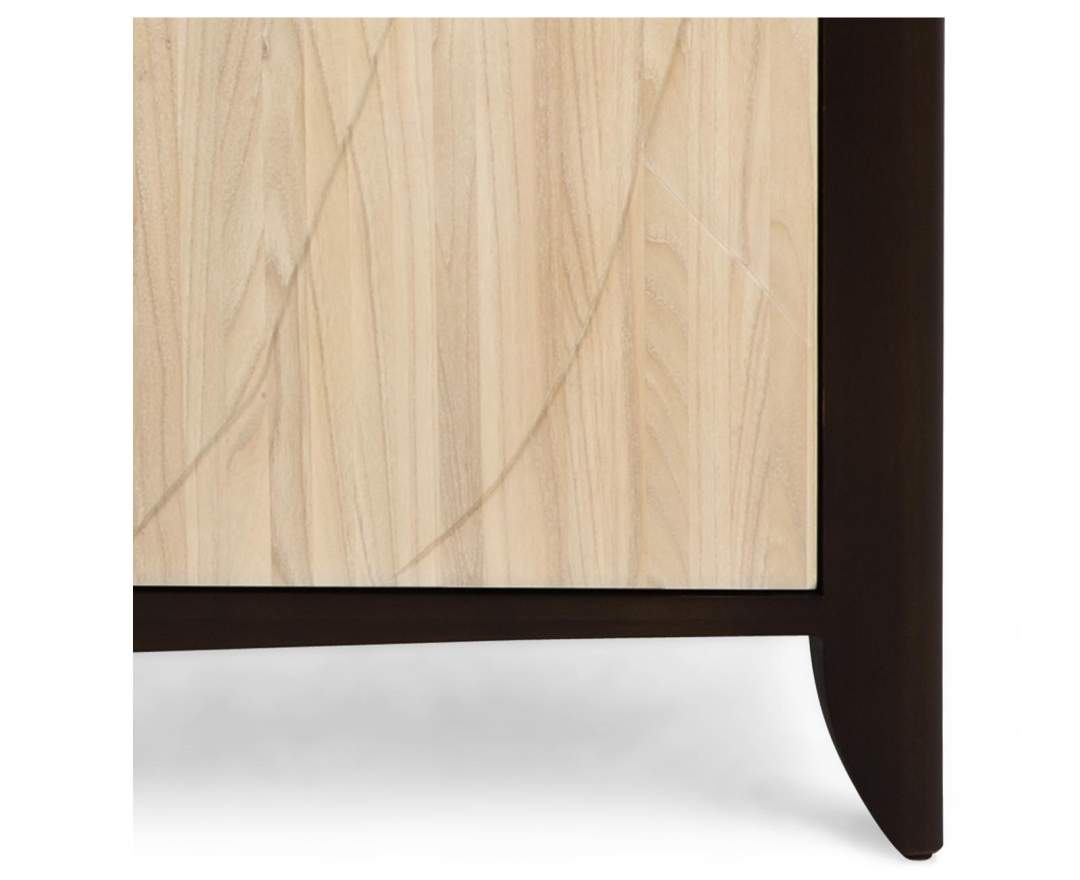 Christopher Guy - Sideboard Schrank Kommode CAMELIA BAS handgeschnitzt
