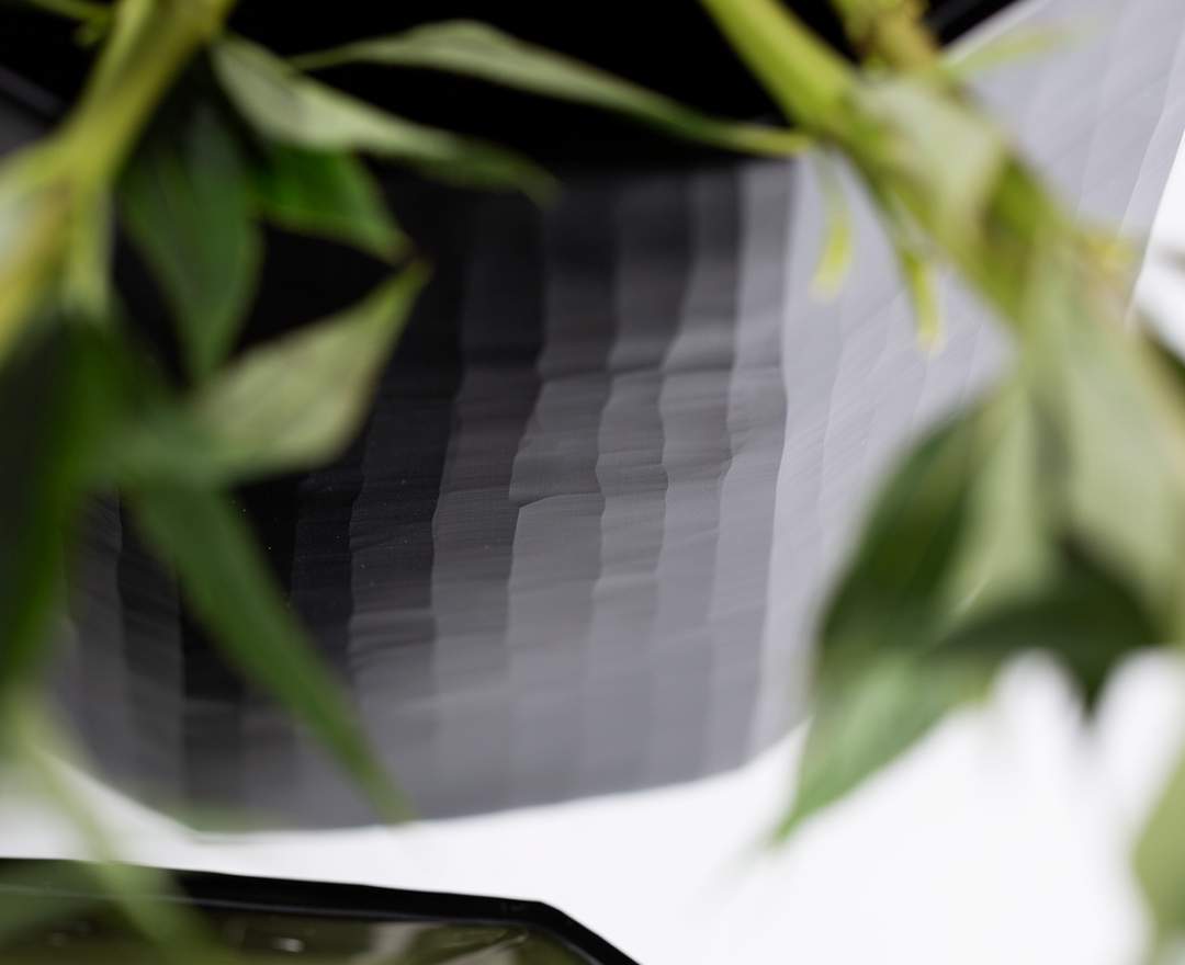 Okka Vasen und Schale black steelgrey - Vase M