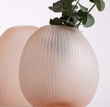 Nagaa Vasen und Teelichthalter rosé - Vase L