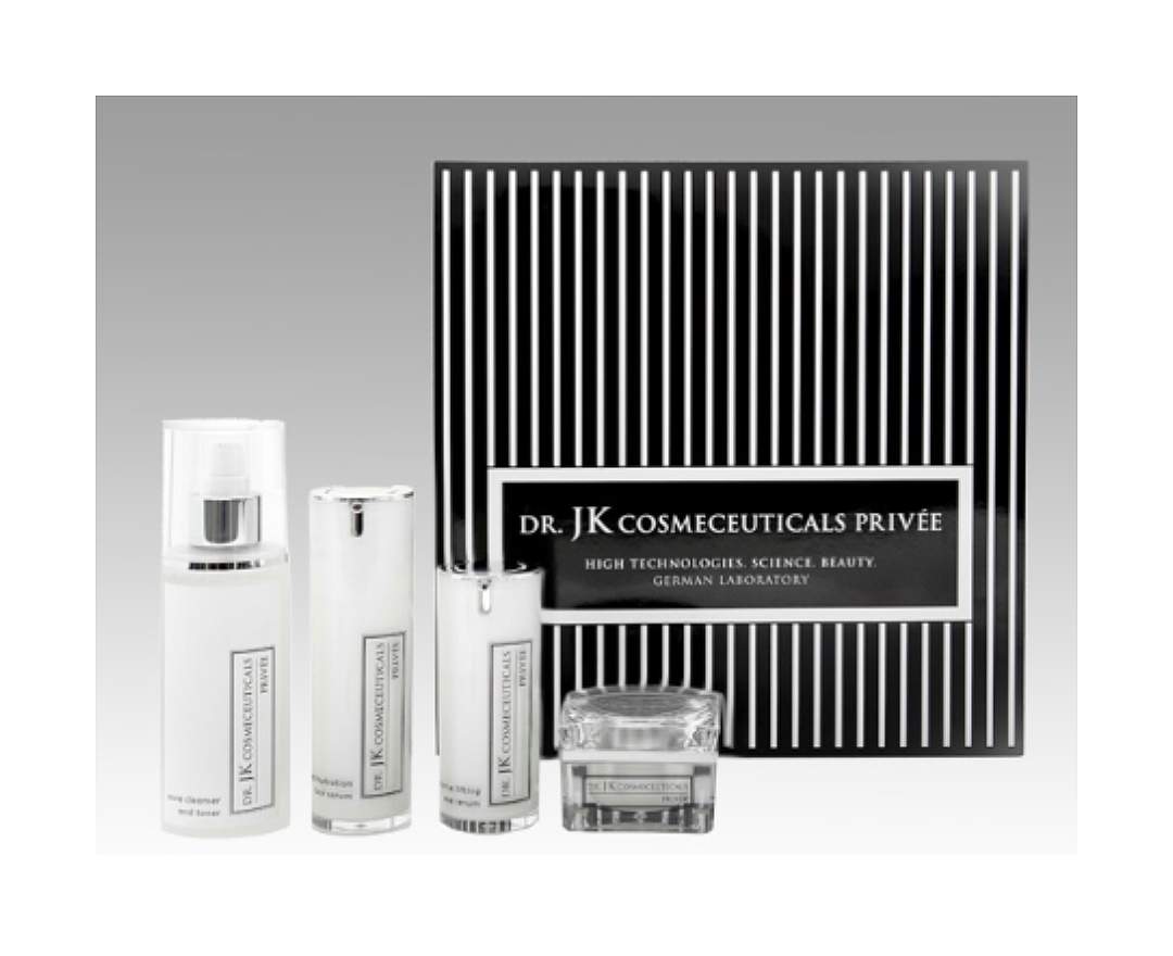 Dr. JK Cosmeceuticals Privée Dr. JK Cosmeceuticals Privée – Set in Originalgrösse