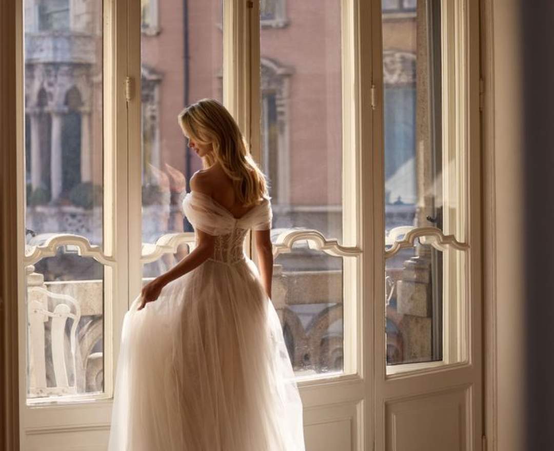 Milla Nova - Brautkleid Gertruda