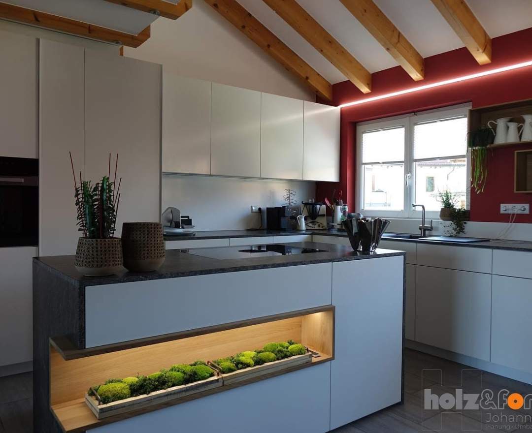 Holz und formen Huber Einbauküche