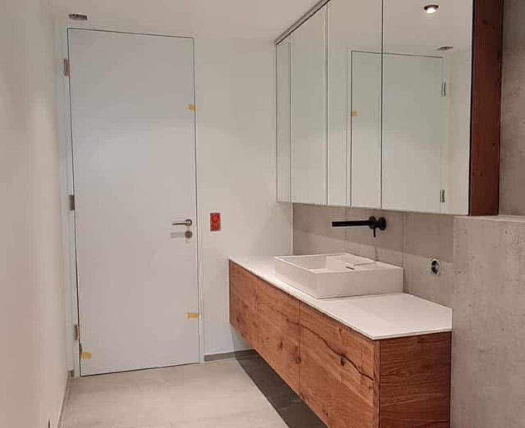 Holz und formen Huber - Badzimmermöbel