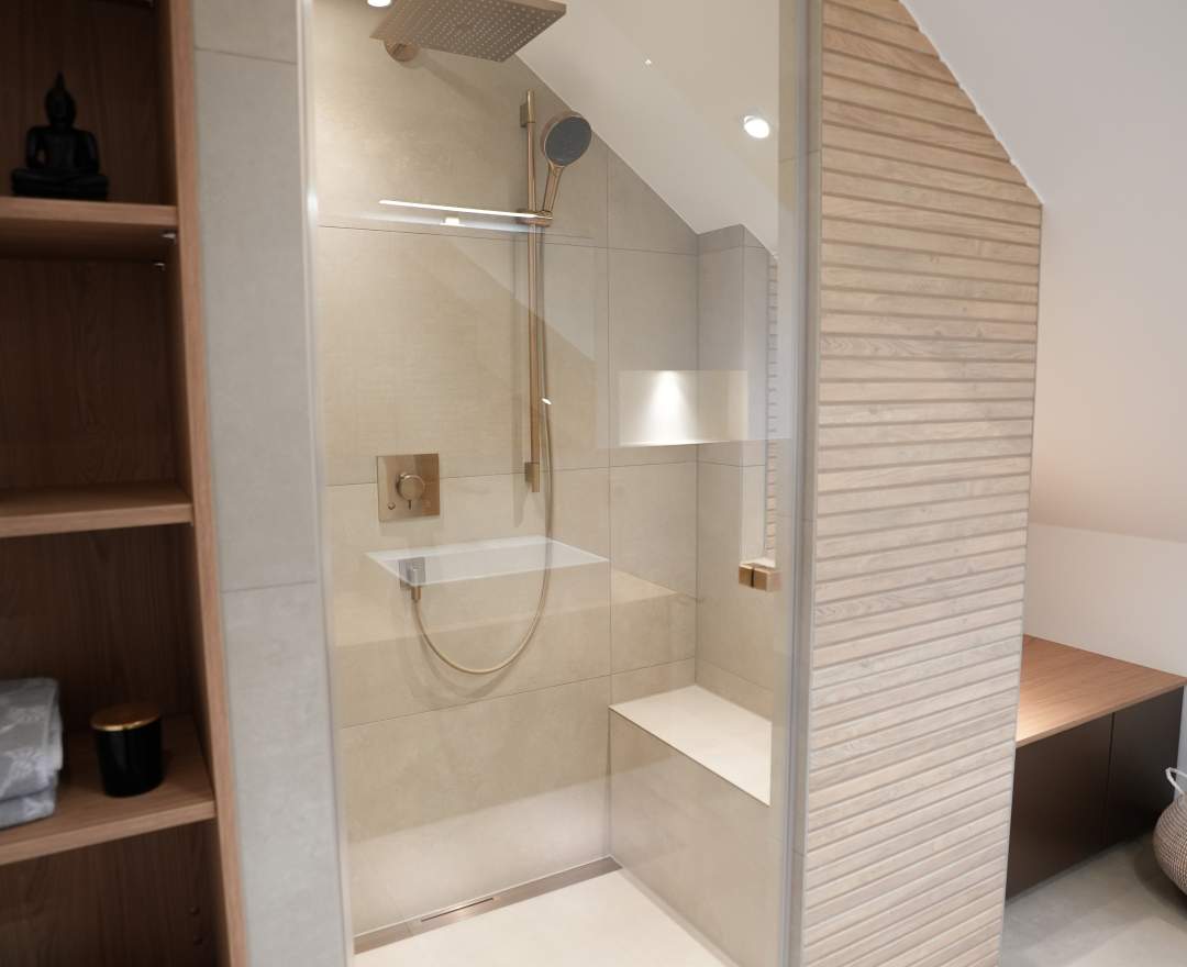 Bagno Badstudio - Bad mit Dachschräge