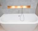 Bagno Badstudio - Bad mit halbfreistehender Badewanne Thumbnail