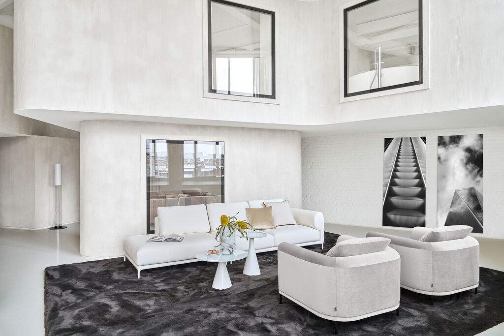 IP Design - Sofa Loop