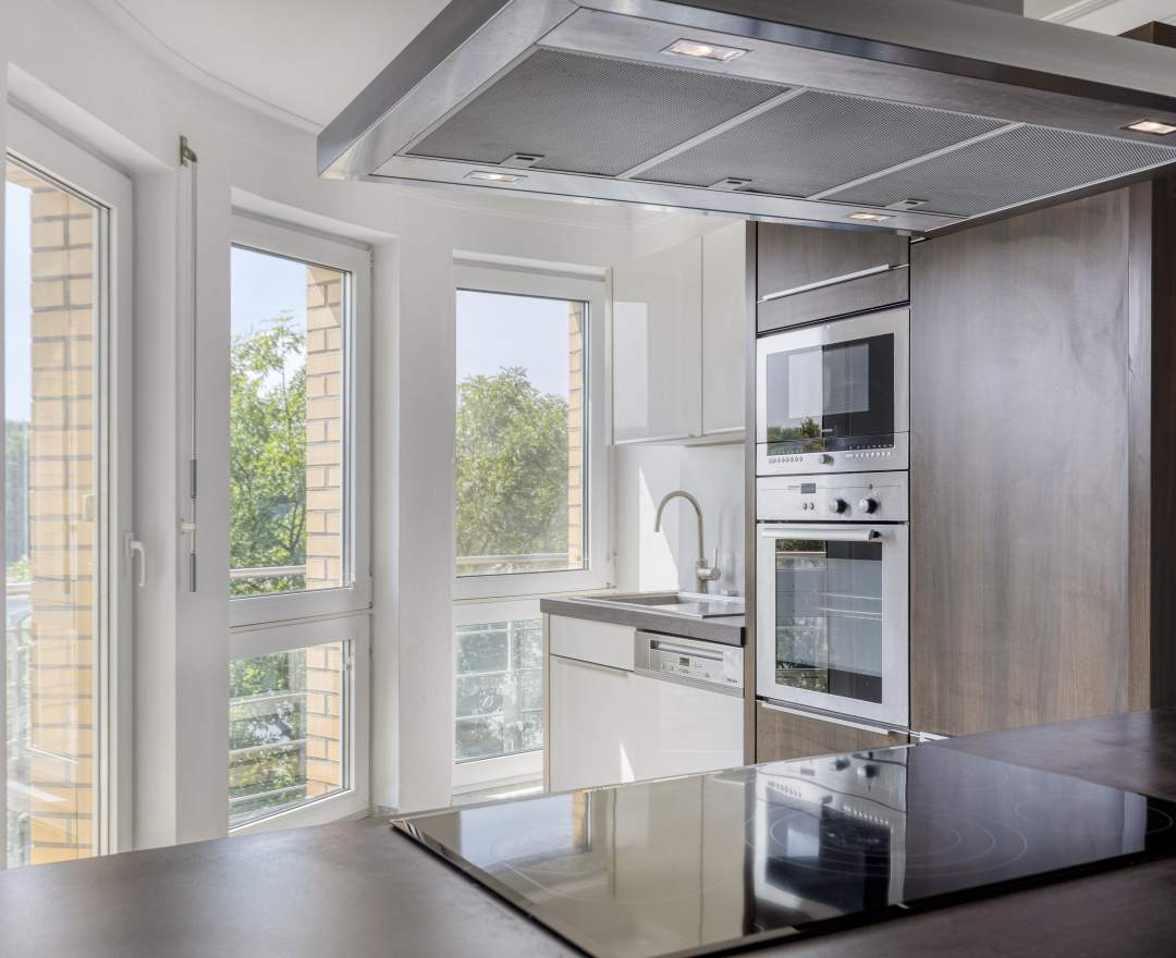 Schmidt Immobilien - Erstklassige Rheinlage mit Weitblick.