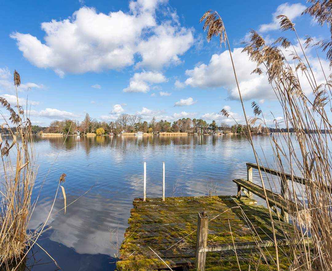 BSK Immobilien GmbH - Zweifamilienhaus mit Wasserzugang und viel Potenzial am Krüpelsee