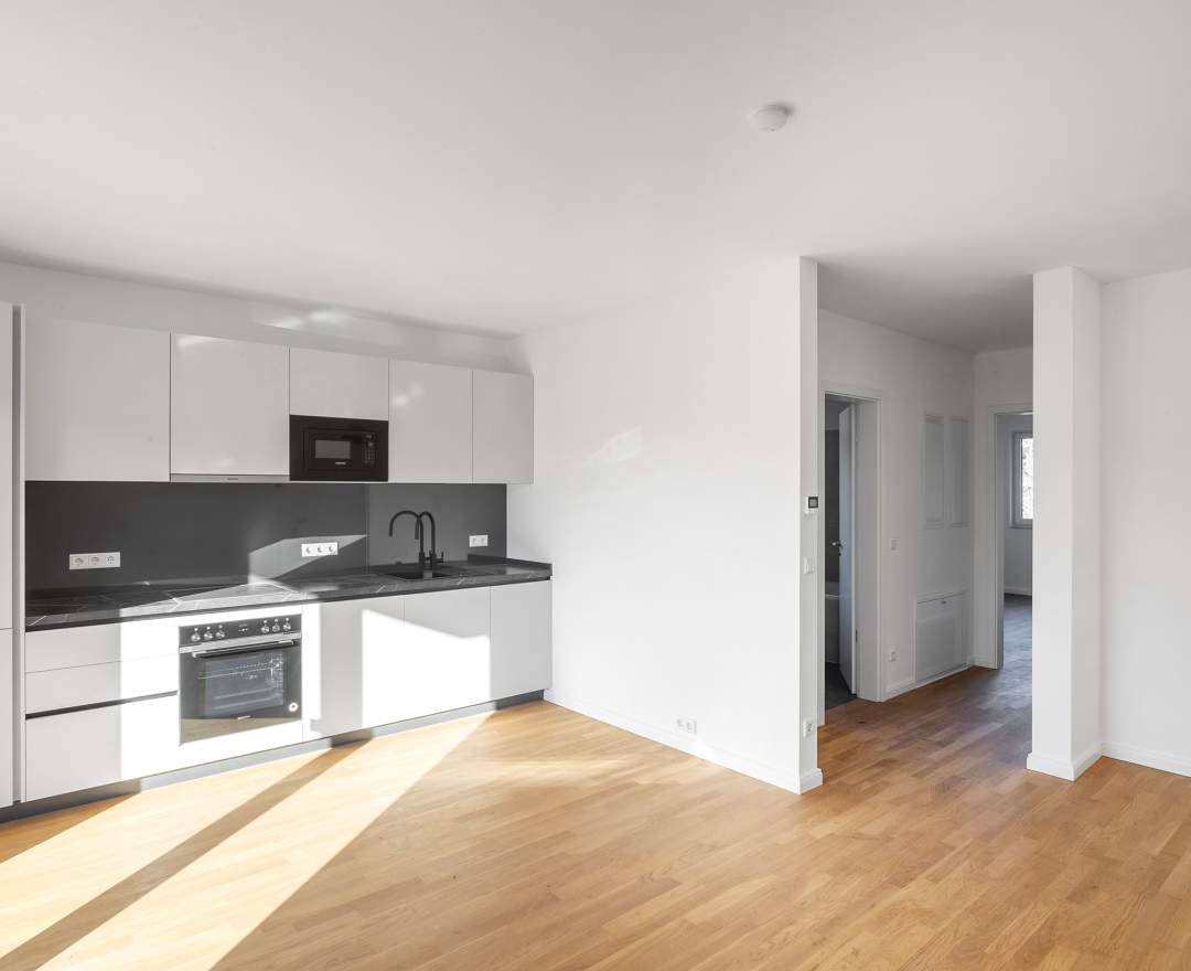BSK Immobilien GmbH Exklusives Wohnen am See – Aufgeteilter Neubau mit sechs Wohneinheiten in zweiter Wasserlage an der Großen Krampe in Berlin-Müggelheim