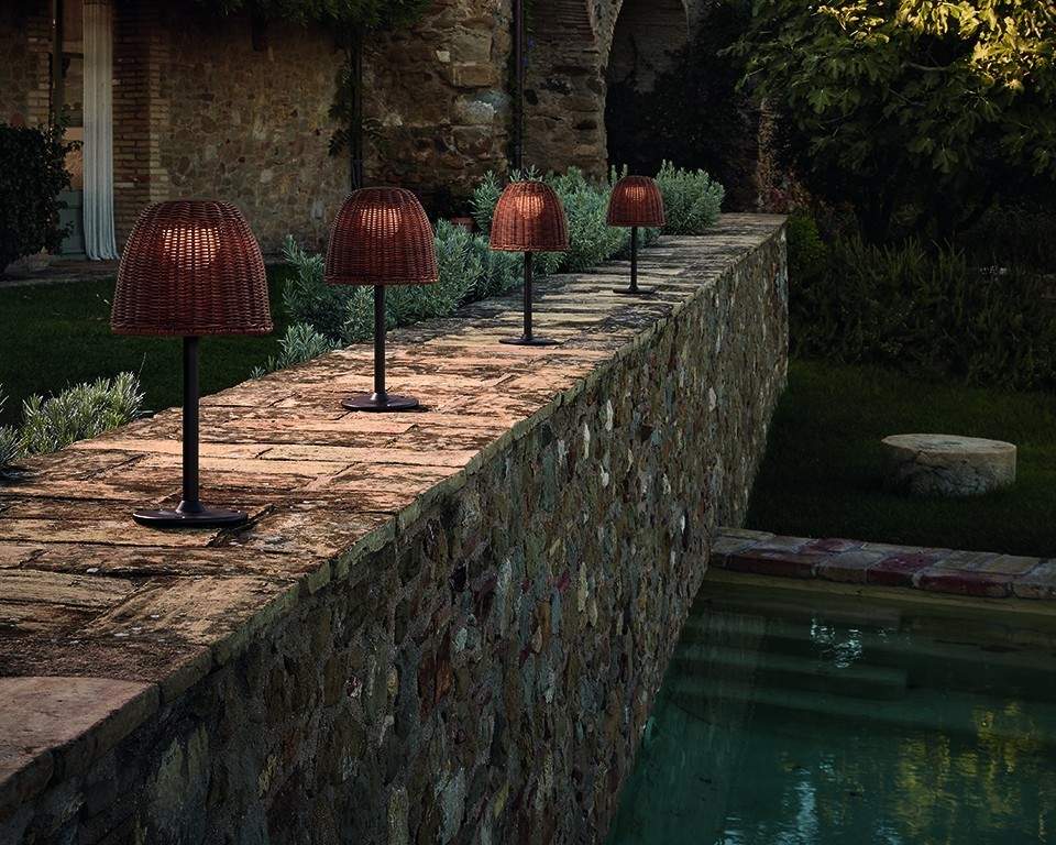 Bover - Outdoor Tischleuchte Atticus