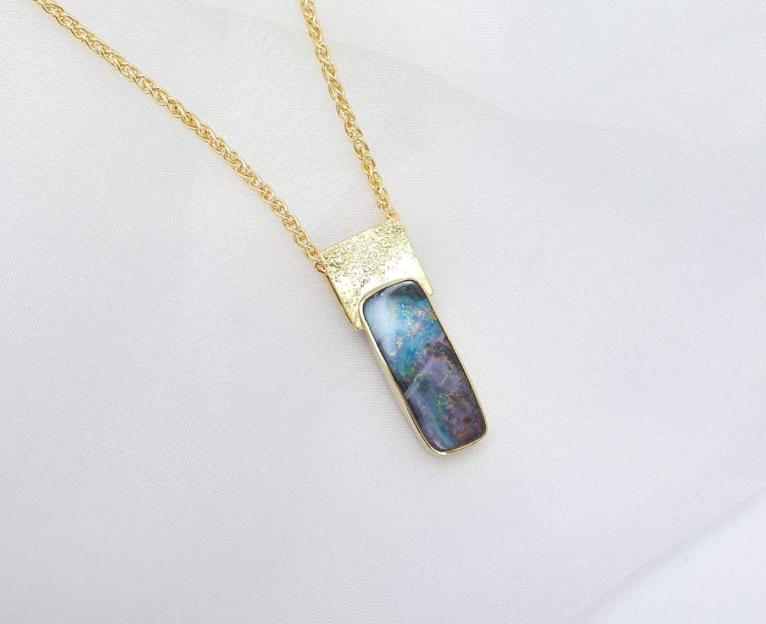 echt-es - echt-es® Unikat-Anhänger, 750-Gelbgold mit Boulder-Opal