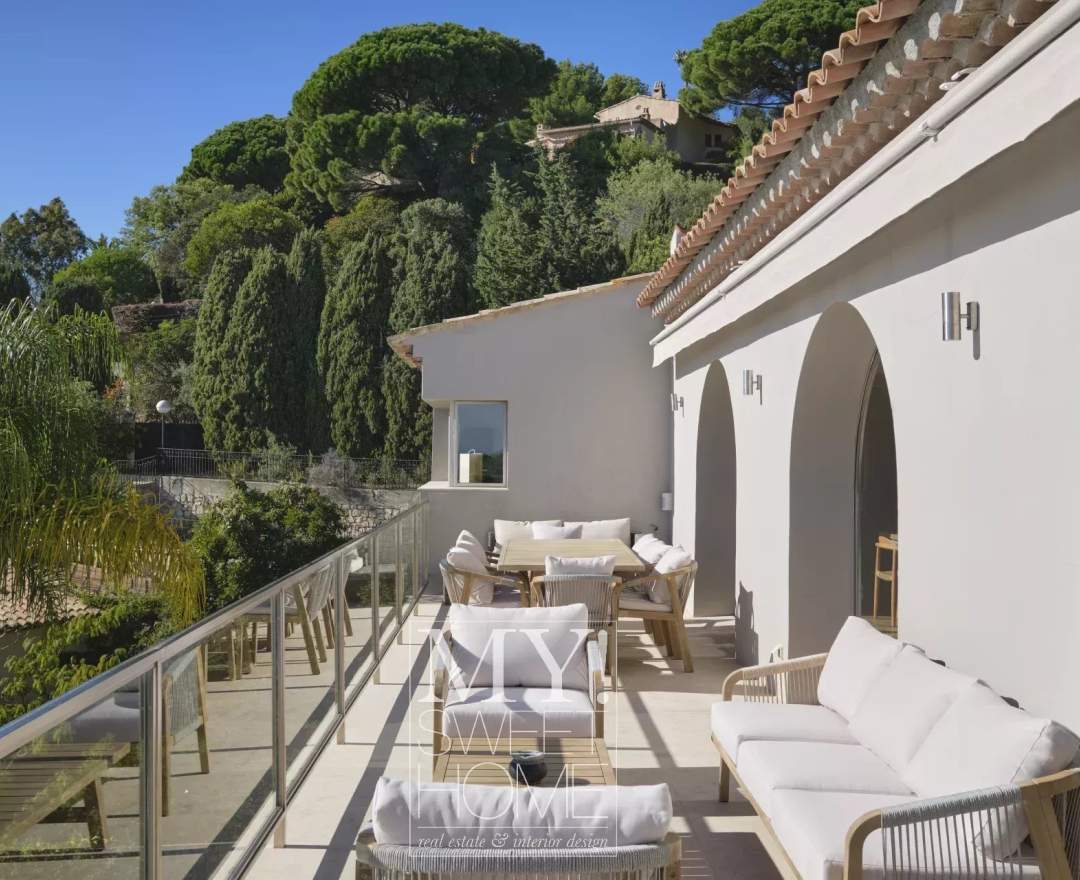 REF. 86967978 - Cannes Californie | Panoramablick auf das Mittelmeer | Vollständig renovierte Luxusvilla | Infinity Pool