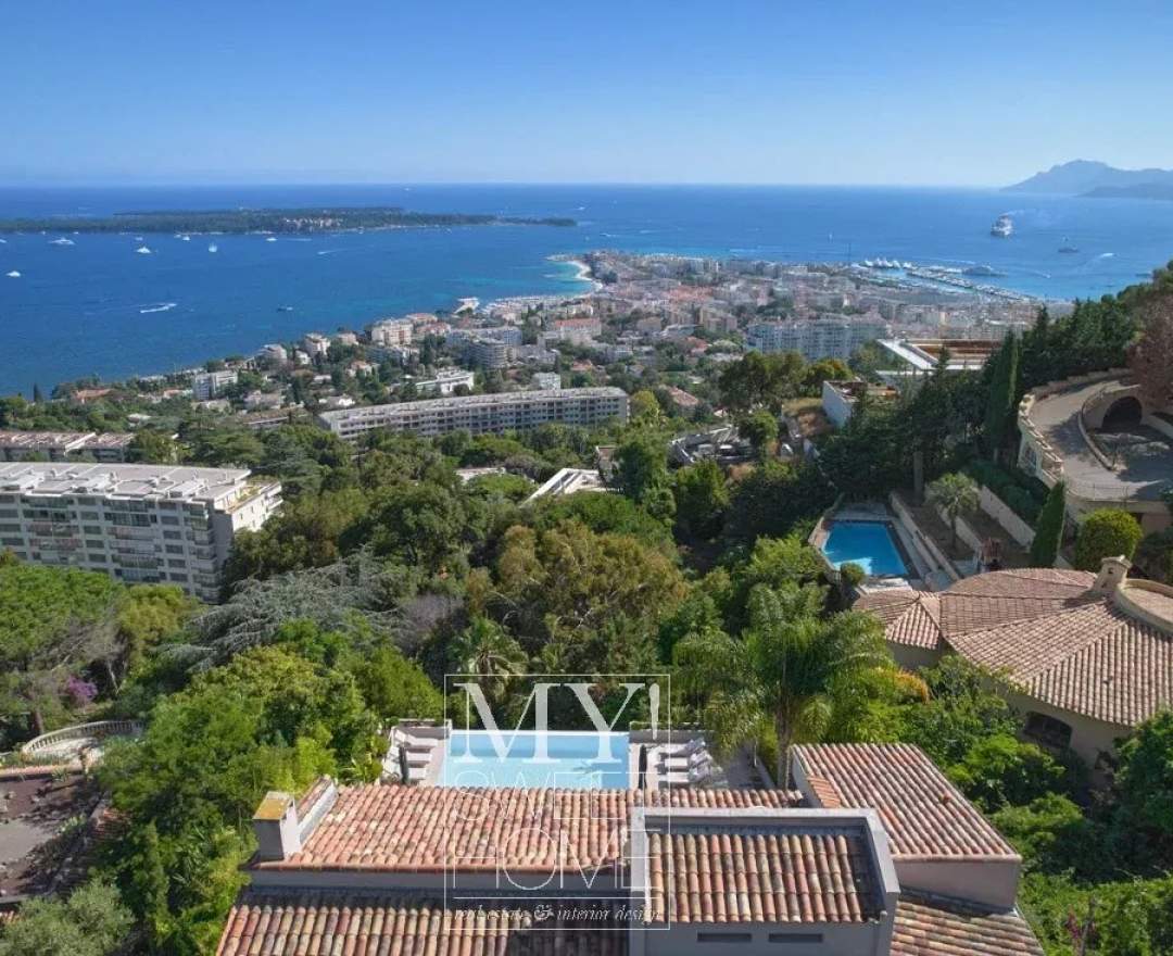 REF. 86967978 - Cannes Californie | Panoramablick auf das Mittelmeer | Vollständig renovierte Luxusvilla | Infinity Pool