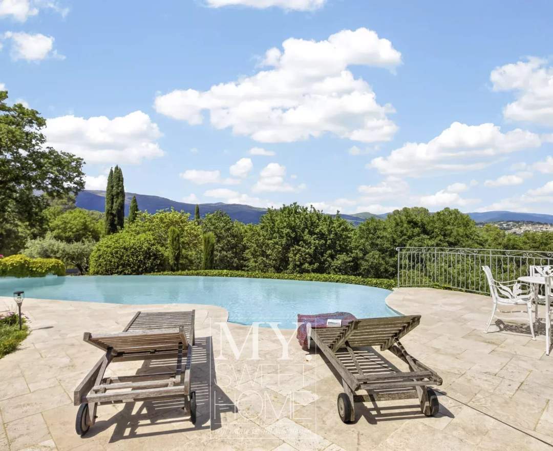 REF. 87078908 - Fayence | Provenzalische Villa mit Panoramablick, Pool und 1,08 ha Grundstück